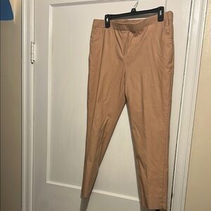 Women’s Tan Pants